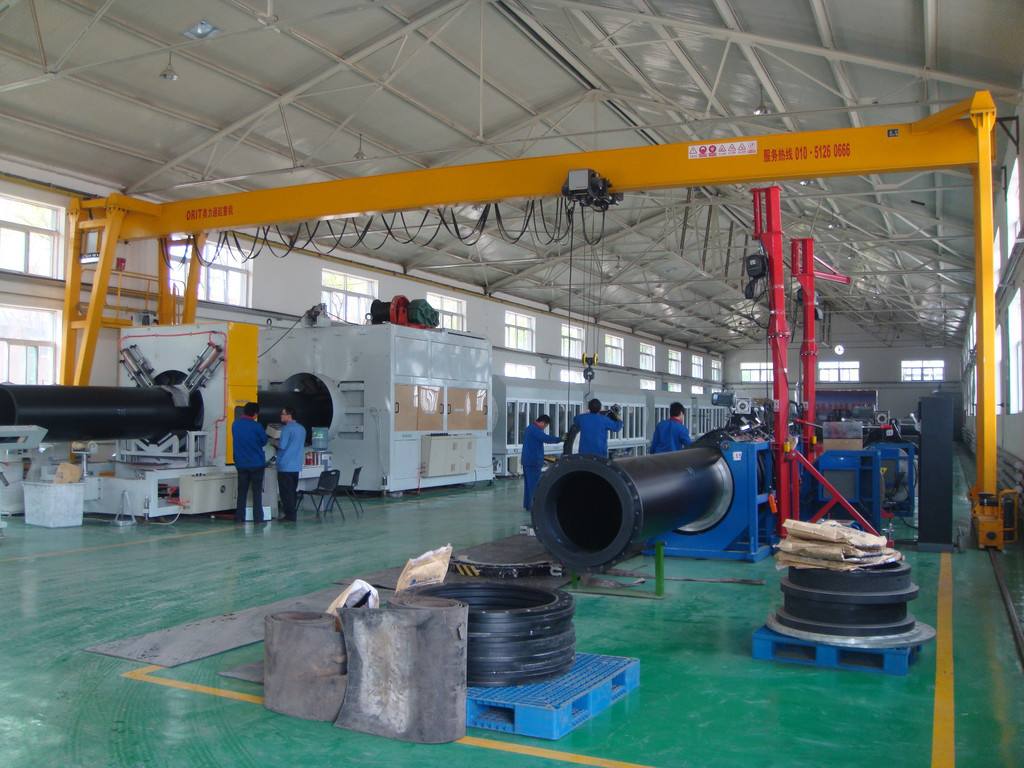 半門式起重機(jī)